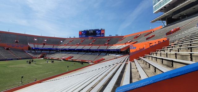 年龄不符的 年龄不符的